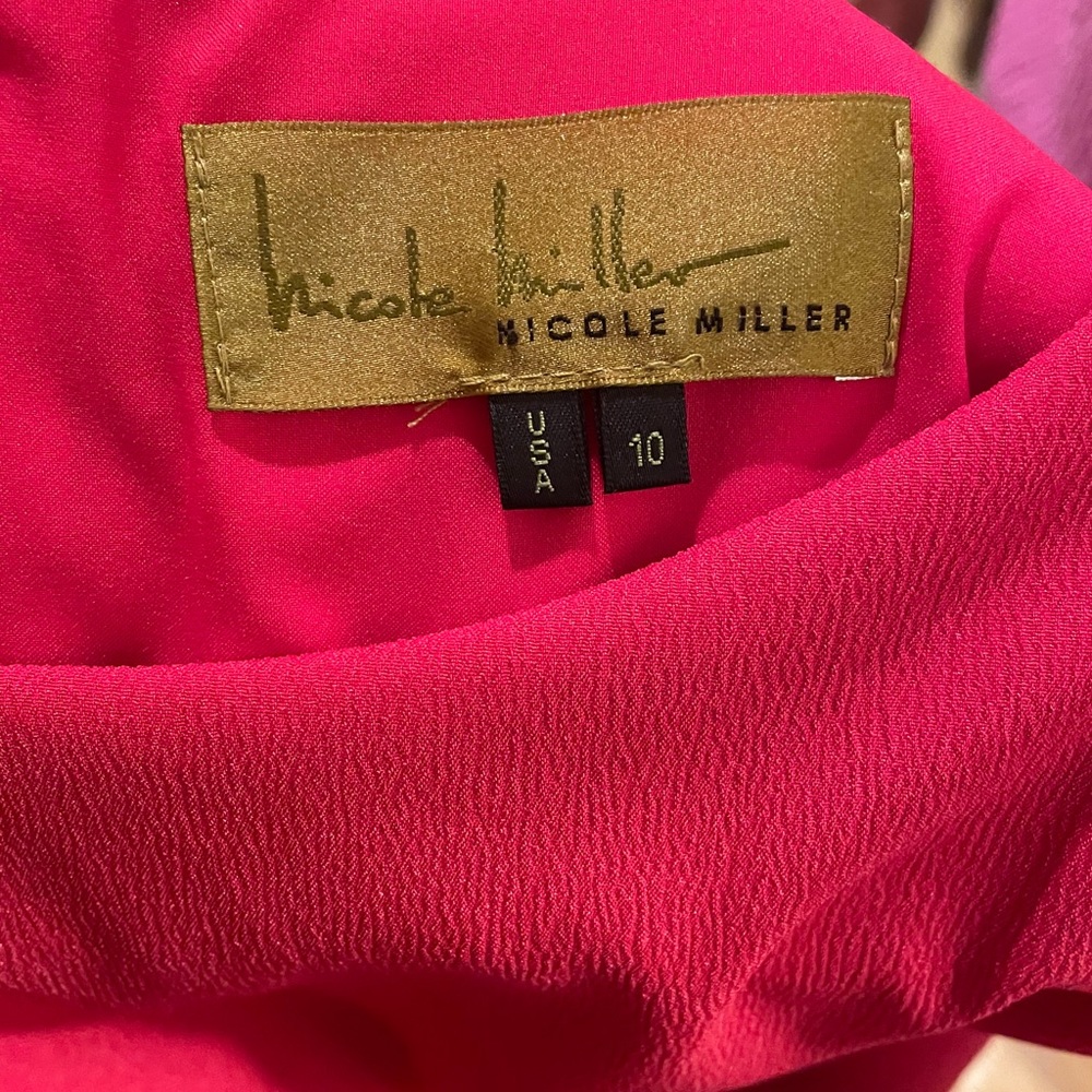 Nicole Miller Ruched Dress - Picture 5 of 7